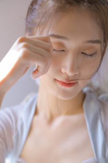 追随她的旅程